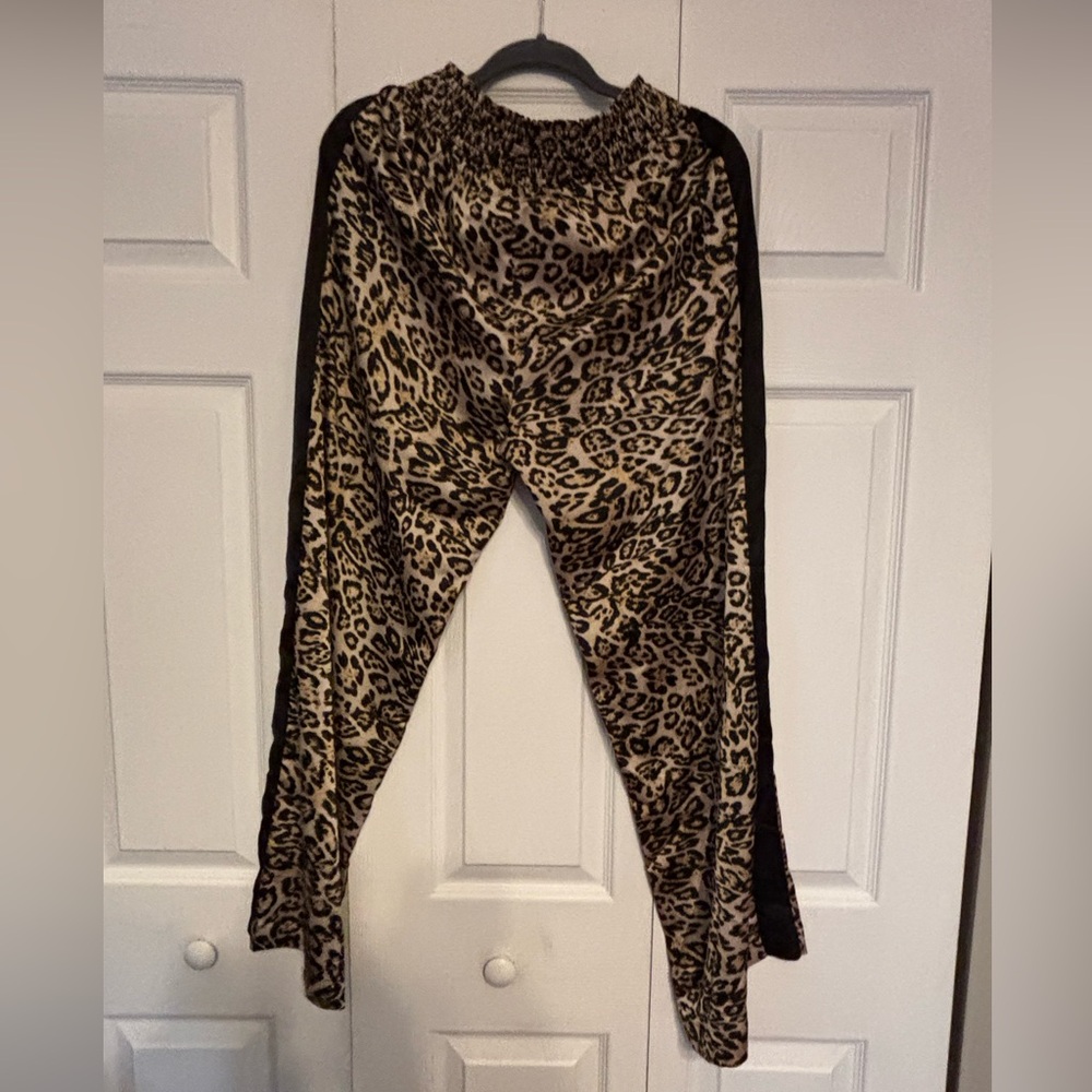 INC International Concepts Leopard Wide Leg Pants with Black Stripe - Picture 3 of 7
